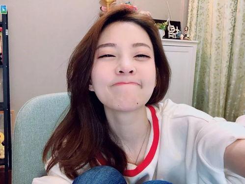 直播间明星网红是谁,揭秘当红明星网红的直播间魅力