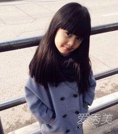 00后女明星网红歌手,00后女明星网红歌手的崛起之路”
